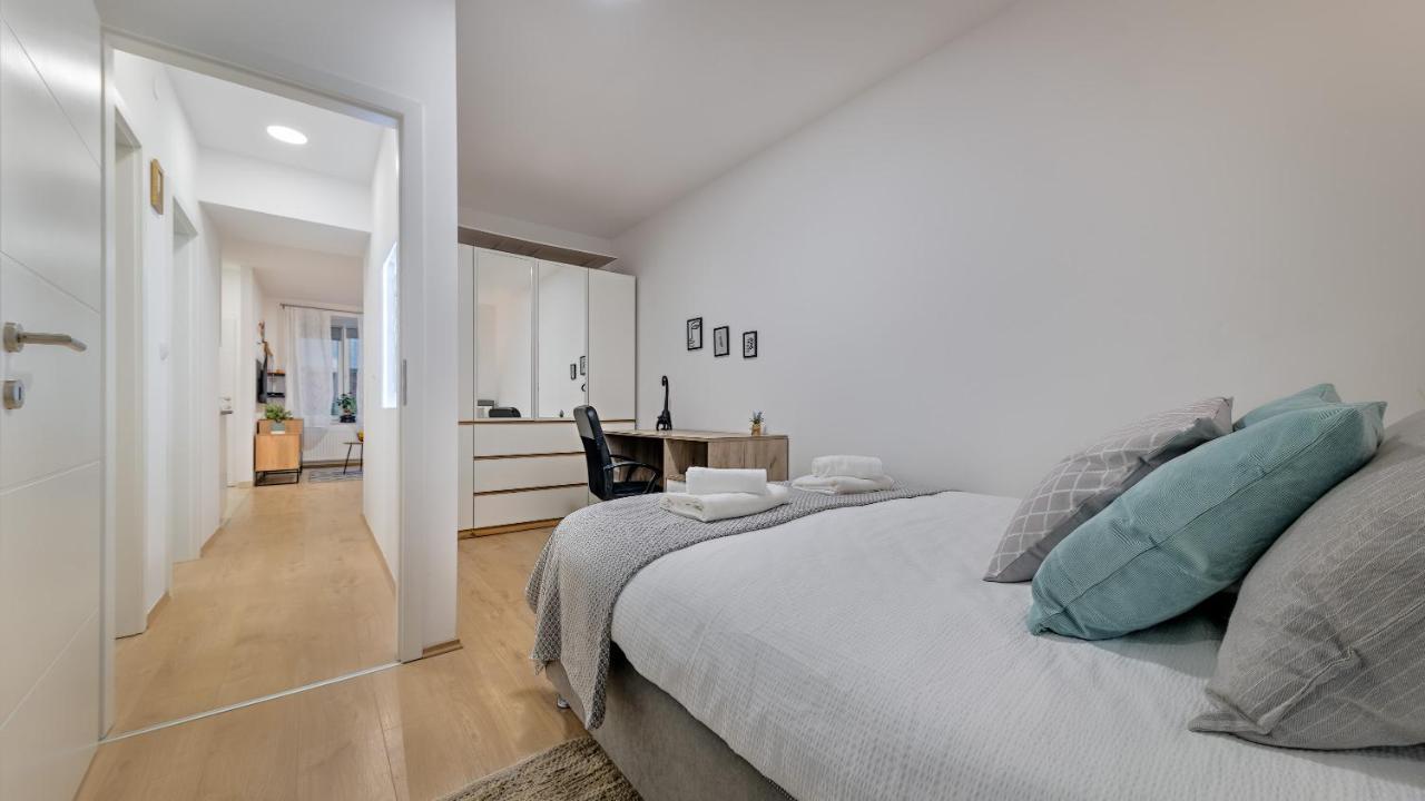 Brand New Apartment In City Center, Big Terrace Ζάγκρεμπ Εξωτερικό φωτογραφία