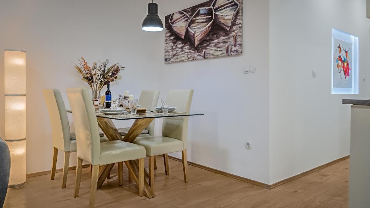 Brand New Apartment In City Center, Big Terrace Ζάγκρεμπ Εξωτερικό φωτογραφία